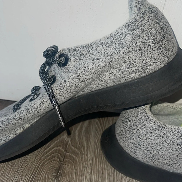 ALLBIRDS WOOL RUNNERS 0119 in light of gray with gray sole men’s sizes 12 - Picture 8 of 11